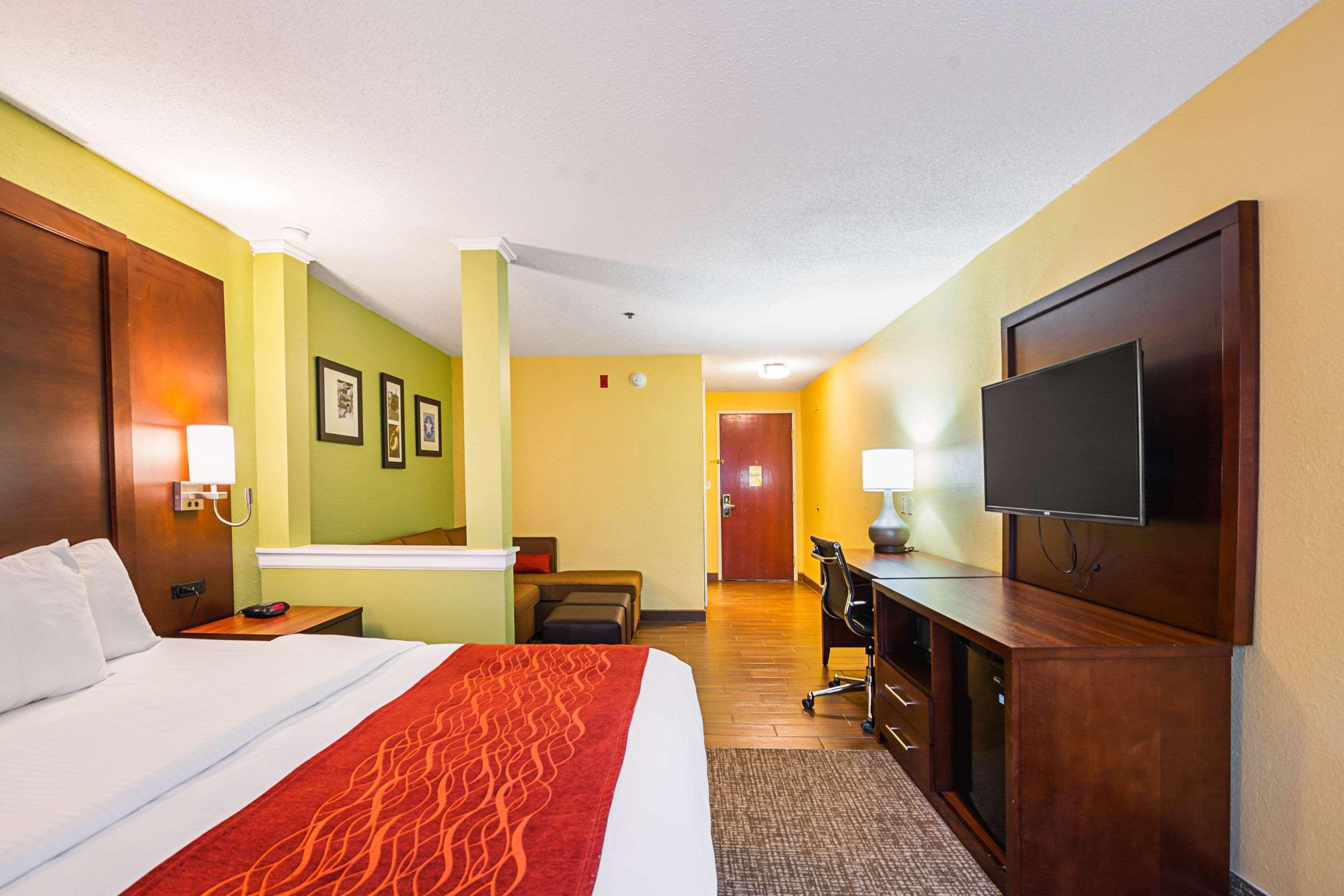 Comfort Inn & Suites Englewood Εξωτερικό φωτογραφία