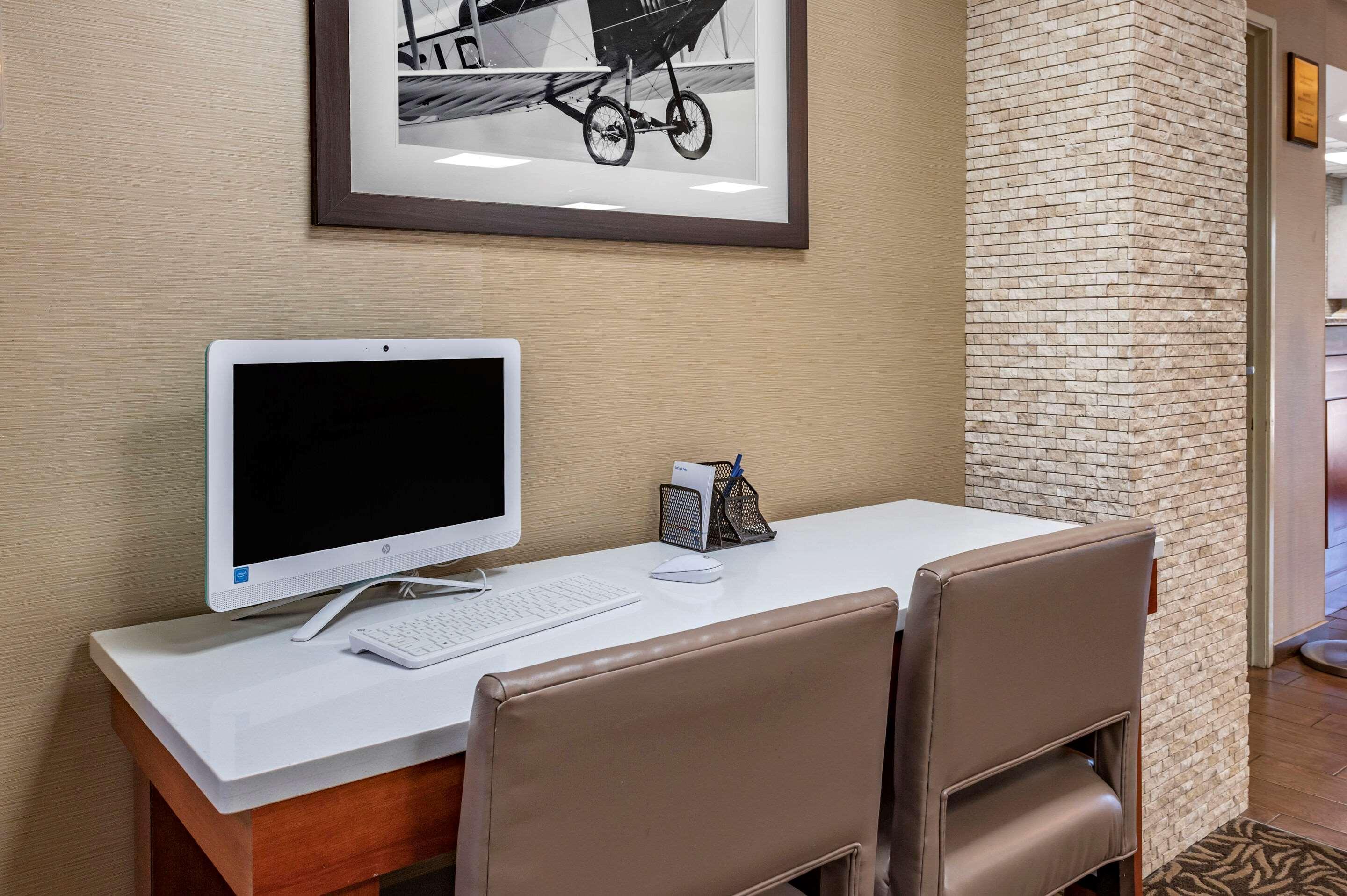 Comfort Inn & Suites Englewood Εξωτερικό φωτογραφία