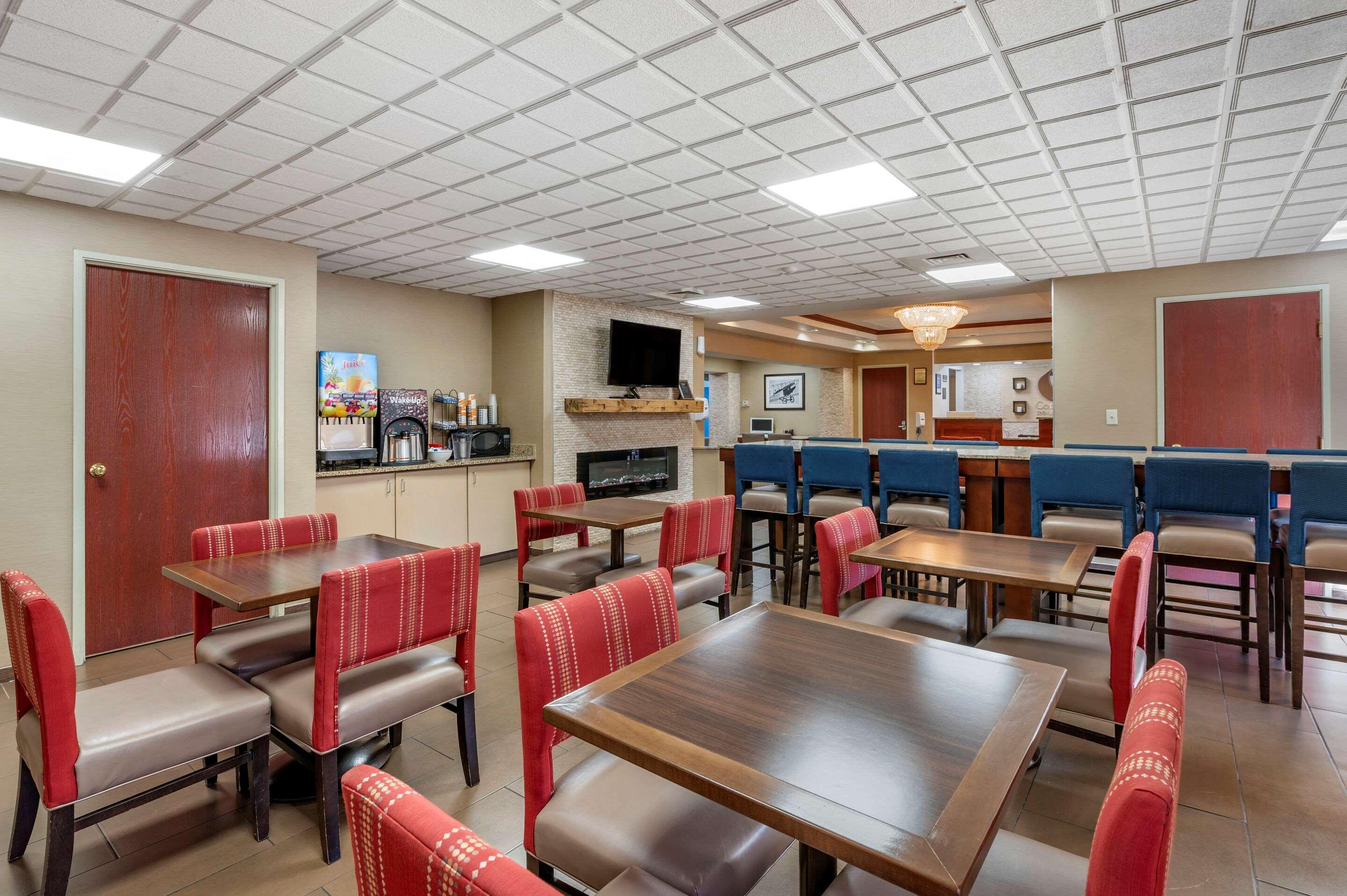 Comfort Inn & Suites Englewood Εξωτερικό φωτογραφία